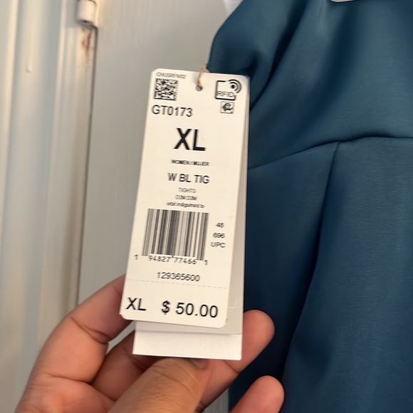 Adidas Leggins - Picture 6 of 6